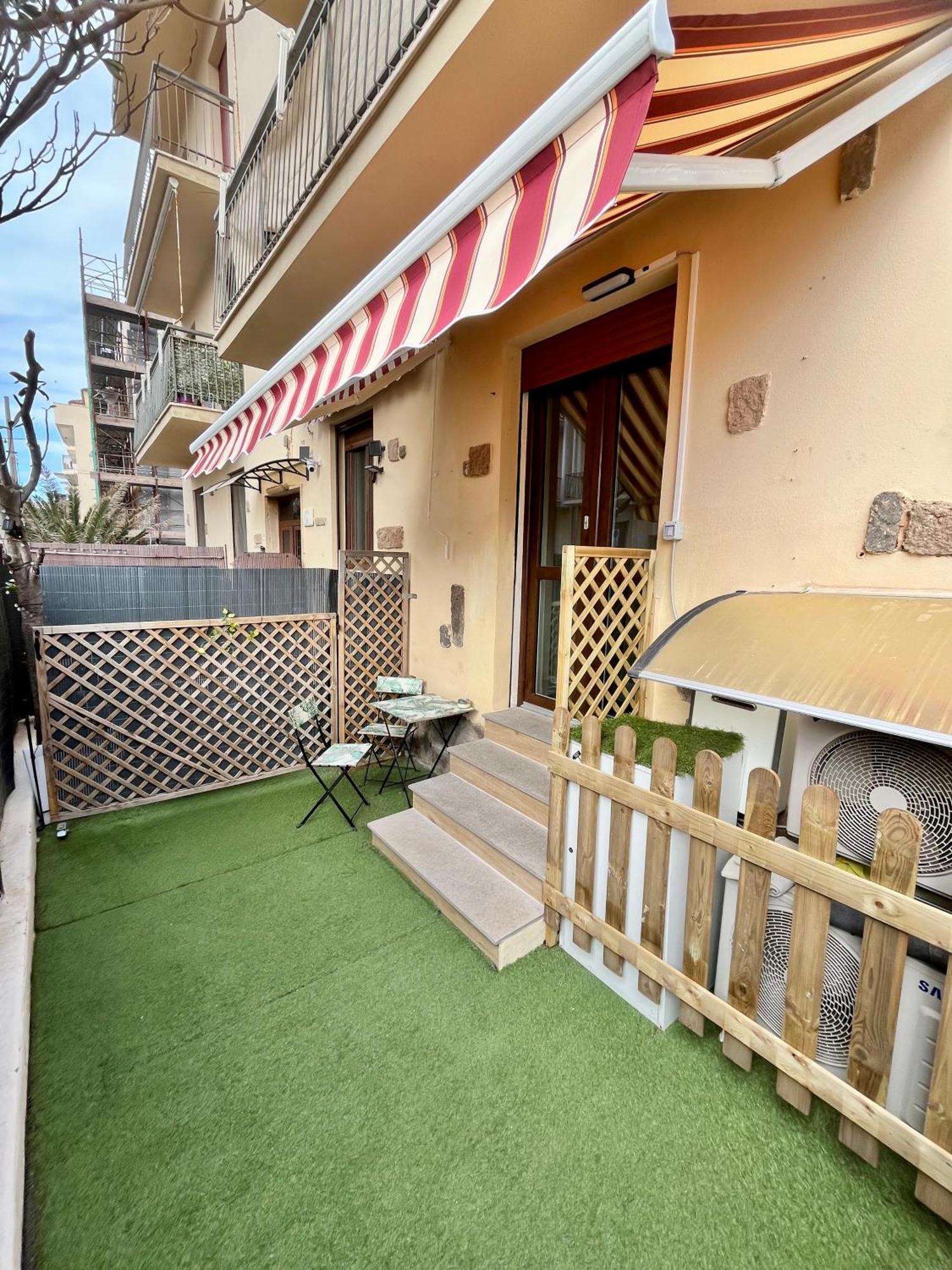 Solemar Apartments Kennedy Алгеро Екстериор снимка
